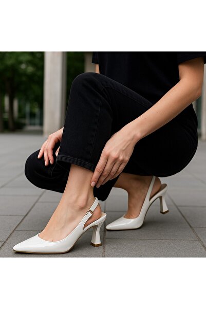 adelix Kadın Topuklu Tokalı Rugan Stiletto Ayakkabı Bej