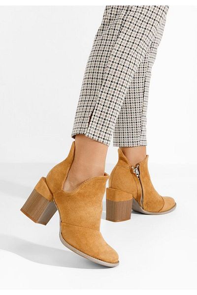 B T Shoes Odeisa camel chunky heel ankle boots