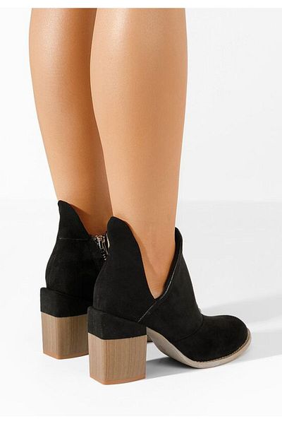 B T Shoes Black Odeisa chunky heel ankle boots
