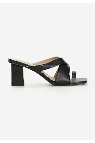 B T Shoes Samirra black heeled slippers