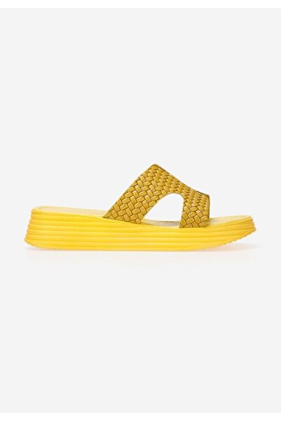 B T Shoes Demetra women's leather slippers Yellow
