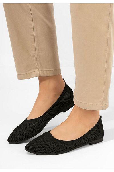 B T Shoes Letysia women's black ballet flats