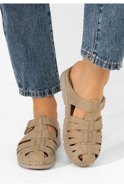 B T Shoes Women's clogs Zazina beige