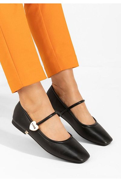 B T Shoes Norina women's black ballet flats