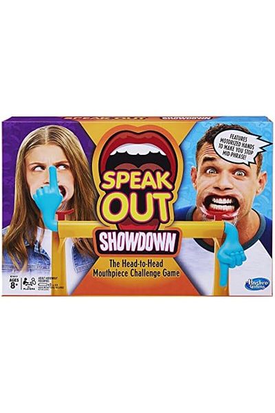 Hasbro Gaming Speak Out Showdown Board Game