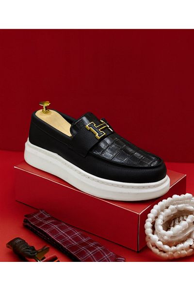 EXCLUSIVE STYLE HÉRITAGE - Black eco-leather loafers with white sole and crocodile texture