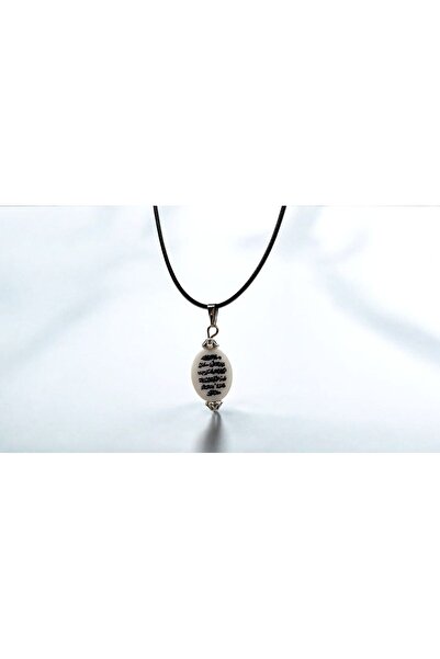 TAKI DERYASI Ayetel Kürsi yazılı taşı kolye şık ve anlamlı tasarım