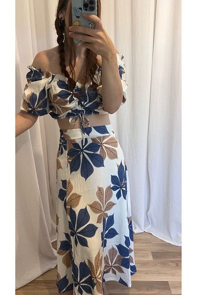 Moda Lounge Comfortable Fit Crop and Skirt Bottom Top Set