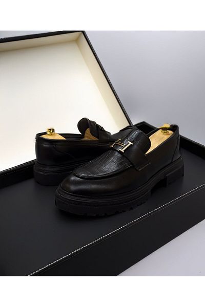EXCLUSIVE STYLE Black moccasins with crocodile texture - ASLAN