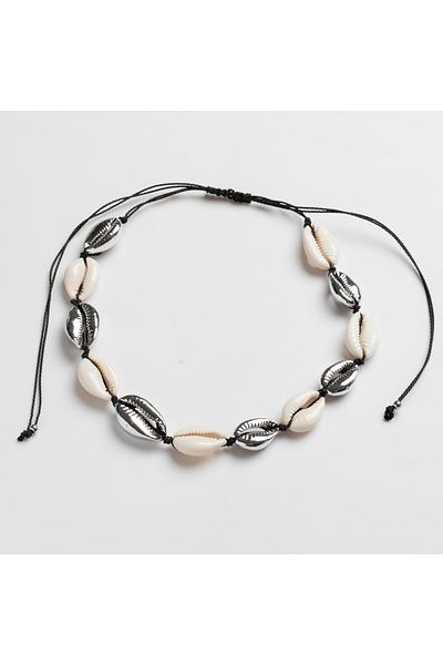 ElectraStore Chocker Made of Large White and Silver Shells