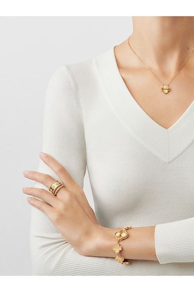 ElectraStore Gold Flower Necklace And Bracelet Jewelry Set