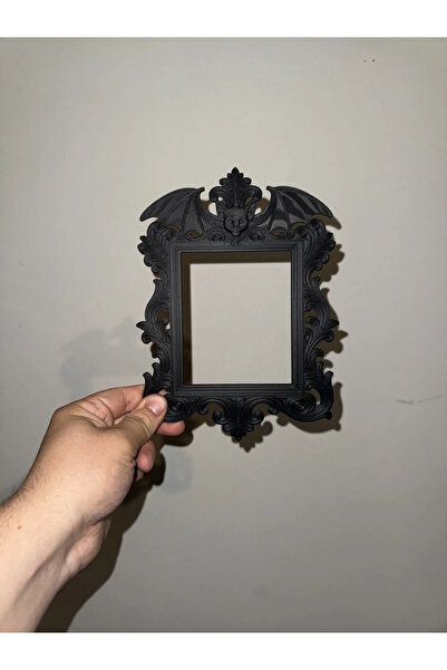 BCB STORE Fancy Decor with Gothic Bat Frame for Dark Altars