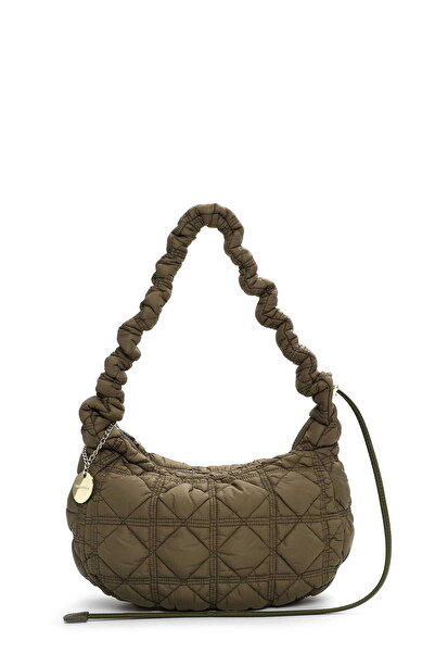 Emily & Noah Beutel E&N Hale