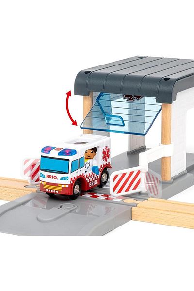 BRIO Emergency team train set