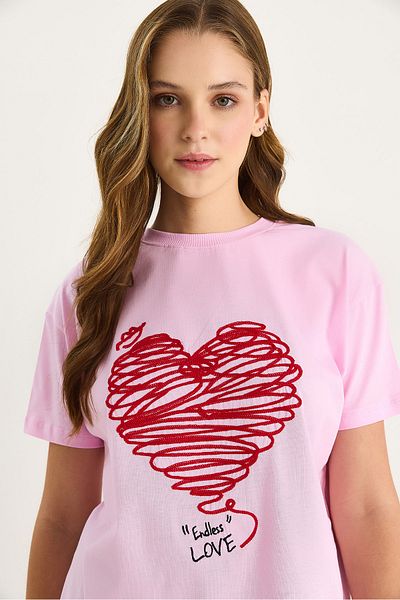 Bianco Lucci Women's Cotton Short Sleeve Crew Neck Heart Embroidered T-Shirt 60602028