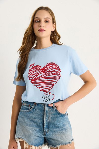 Bianco Lucci Women's Cotton Short Sleeve Crew Neck Heart Embroidered T-Shirt 60602028