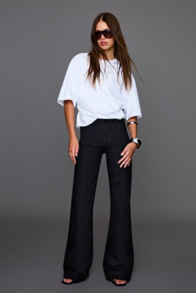 Bershka Geniş paça dikişsiz cepli jean