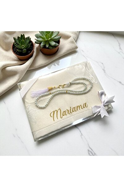 Safa Gift Kişiye Özel İsimli Nakışlı Seccade Tesbih Seti, Hediyelik Çeyizlik Hac Umre Seccade Seti