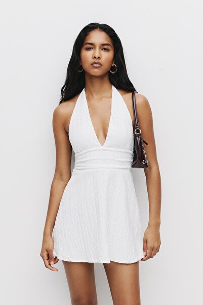 Pull & Bear Beyaz kısa elbise