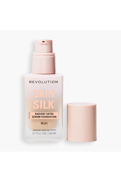 MAKEUP REVOLUTION Skin Silk Radiant Satin Serum Foundation - 23 ml