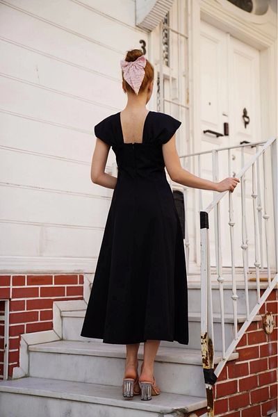 PETITE Φόρεμα Princess με πιστόλι Tower U Neck Μαύρο S255101