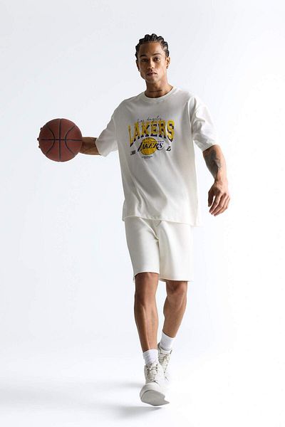 DeFacto Defactofit Nba Los Angeles Lakers Oversize Wide Fit Crew Neck Short Sleeve T-Shirt E5871Ax25Au