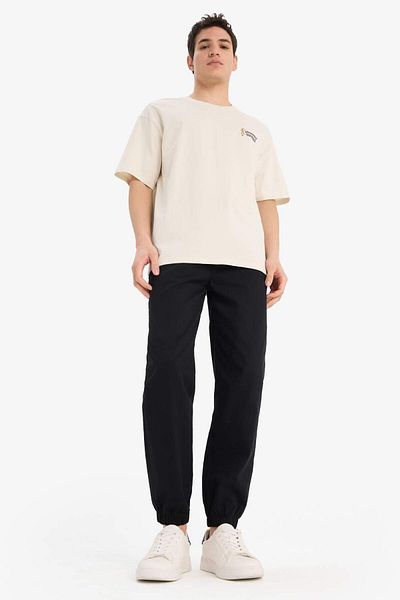 DeFacto Looney Tunes Boxy Fit Crew Neck Back Printed Short Sleeve T-Shirt E9292Ax25Au