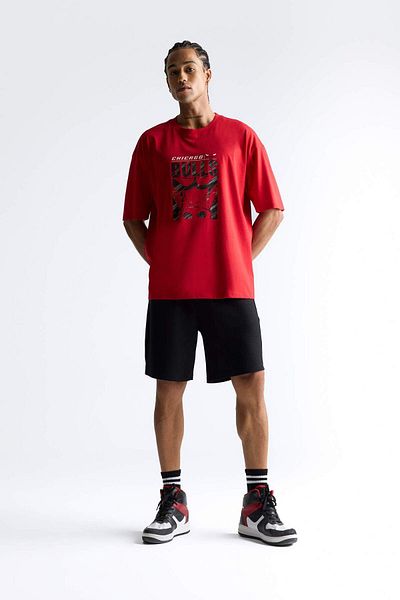 DeFacto Defactofit Nba Chicago Bulls Oversize Wide Fit Crew Neck Short Sleeve T-Shirt E5911Ax25Au