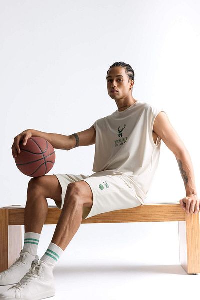 DeFacto Defactofit Nba Milwaukee Bucks Standard Fit Short Leg Shorts E4862Ax25Au