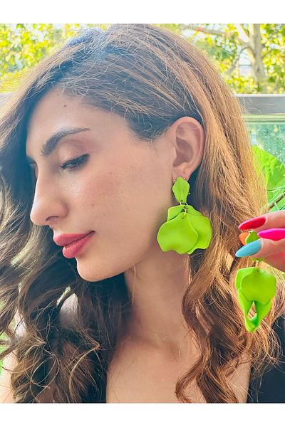Gönülden Tasarım Leaf Design Women's Earrings 7 cm Green