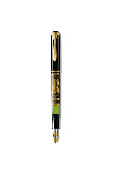 Pelikan Toledo M700 Fountain Pen F, Material Metal, 18k Gold Nib, Hand Engraved, Gold-plated