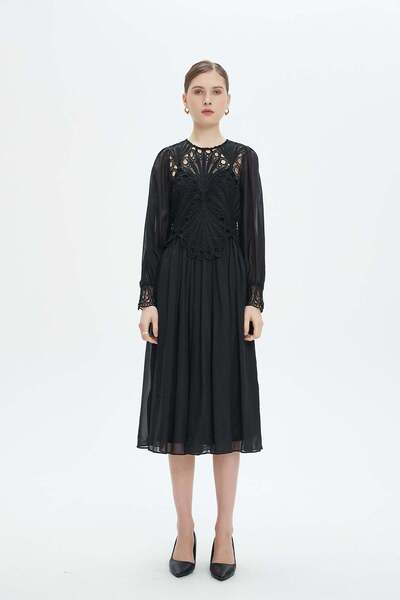 Nichii فستان نسائي قصير بأكمام منفوخة