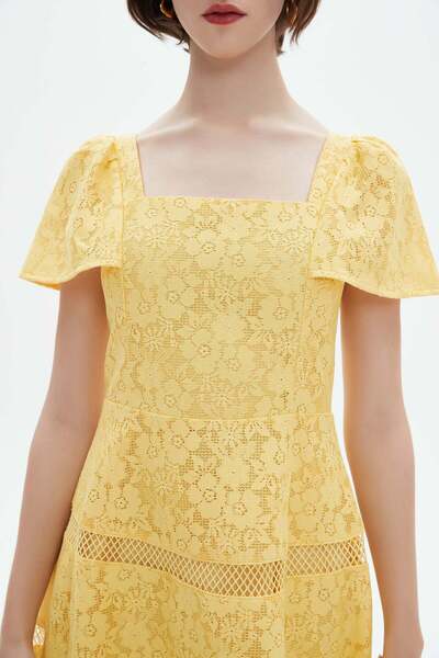 Nichii Floral Midi Dress with Short Wide Sleeves and Square Neck