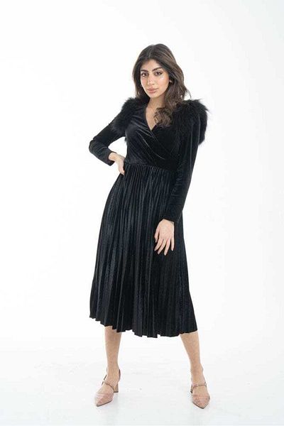 Nichii Pleated Long Sleeve Midi Dress with Fur Trim