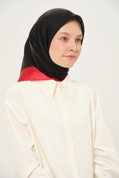 Madame Polo Eșarfă Pătrată Chihlimbar Multicolor 90x90 Cm Tesatura Anti-alunecare