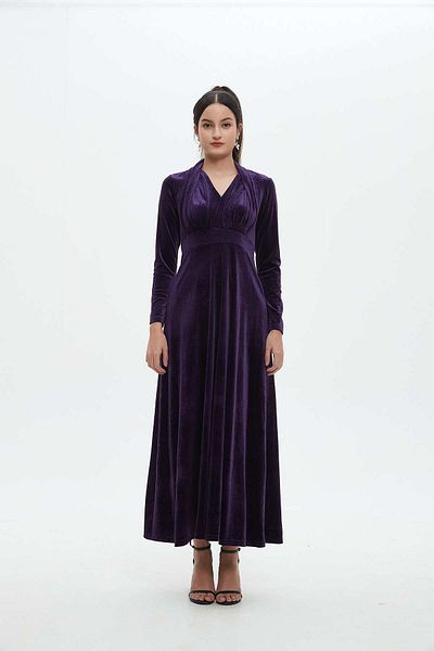 Nichii Women's Long-Sleeve Solid Maxi Dress with Waist Detail