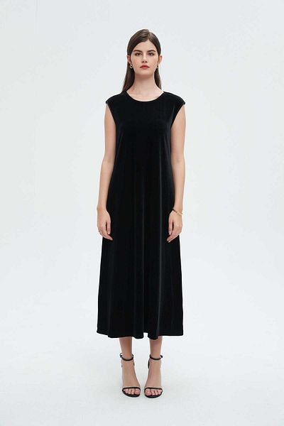 Nichii Women's Midi Cat Dress with Round Neck