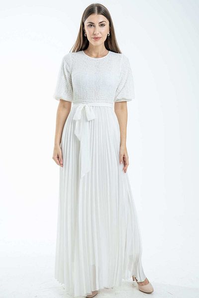 Nichii Pleated Dress with Short Sleeves and Waist Belt