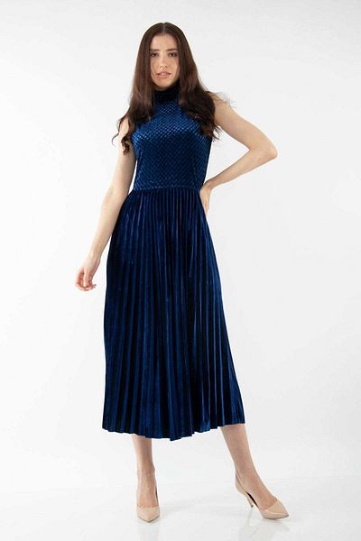 Nichii Girls' Sleeveless Pleated Midi Dress with Checkered Top