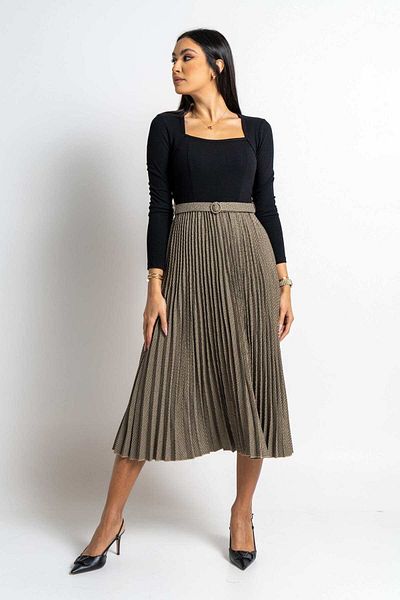 Nichii Pleated Long Sleeve Midi Dress