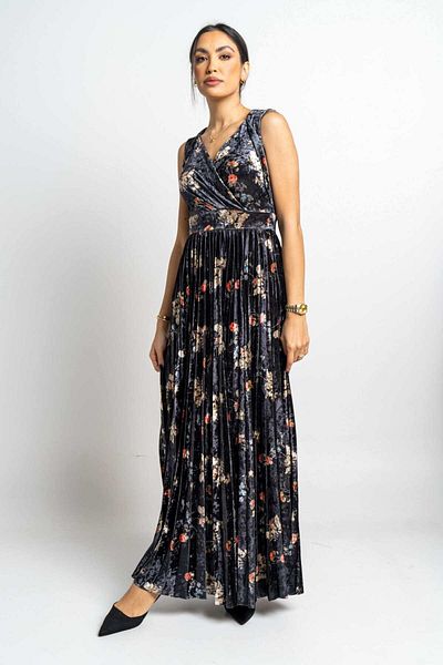 Nichii Women's Long Floral Maxi Dress with Seven Pleats