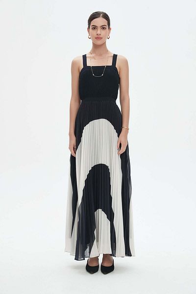 Nichii Women's Sleeveless Maxi Dress with Wide Straps