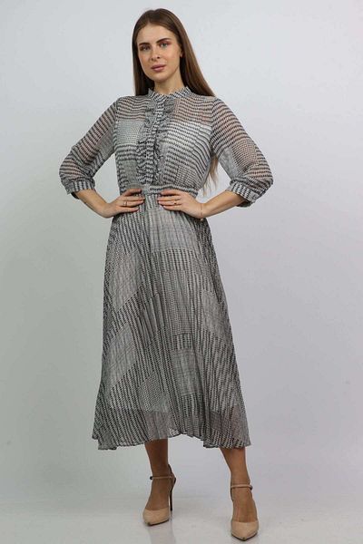 Nichii Women's Midi Checkered Dress with Ruffles on the Chest and Short Sleeves