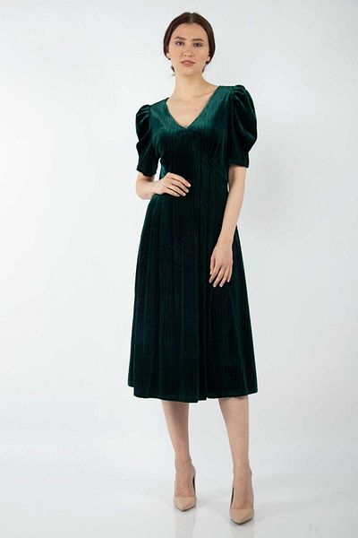 Nichii Soft Velvet Midi Dress with V-Neck and Short Sleeves