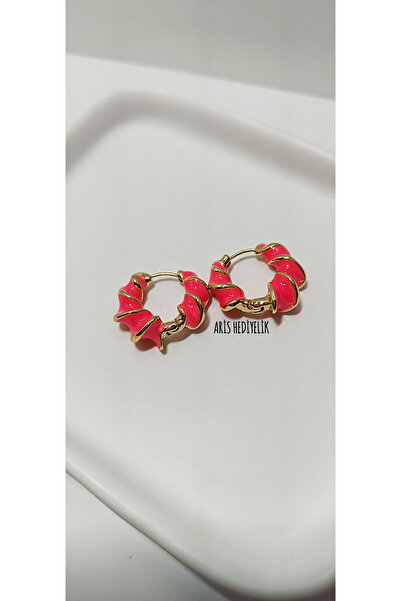 Other أقراط ملتوية