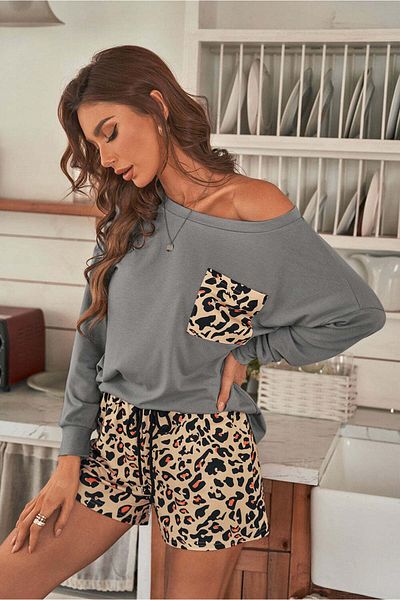 WildFashion Casual pajamas with leopard print blouse and shorts K774A-9918 L