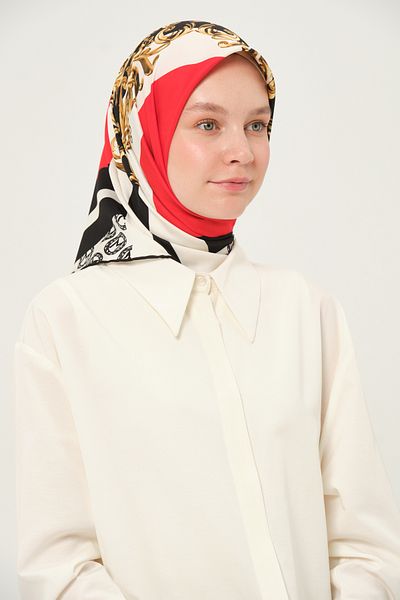 Madame Polo Printed Twil Scarf Multicolor Non-Slip Wrinkle-Free Fabric
