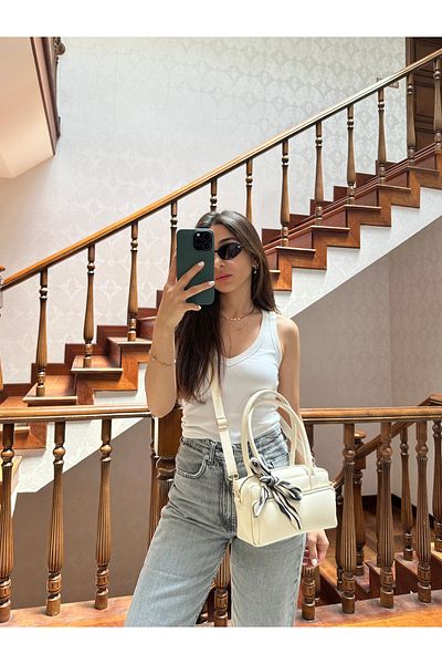 NOTHING Women's Cream Two-Eye Adjustable Strap Scarf and Card Holder Gift Hand and Shoulder Bag Selen