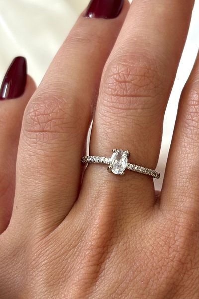 Leo'Stone Imported Series Exquisite Oval Zircon Stone Half Lap Design Adjustable Women's Steel Ring