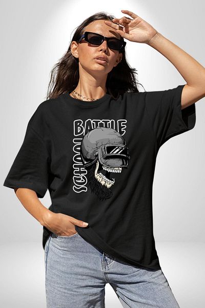 Angemiel Crack Helmet and Combat Fight Black Oversize Women Men Front Printed T-Shirt